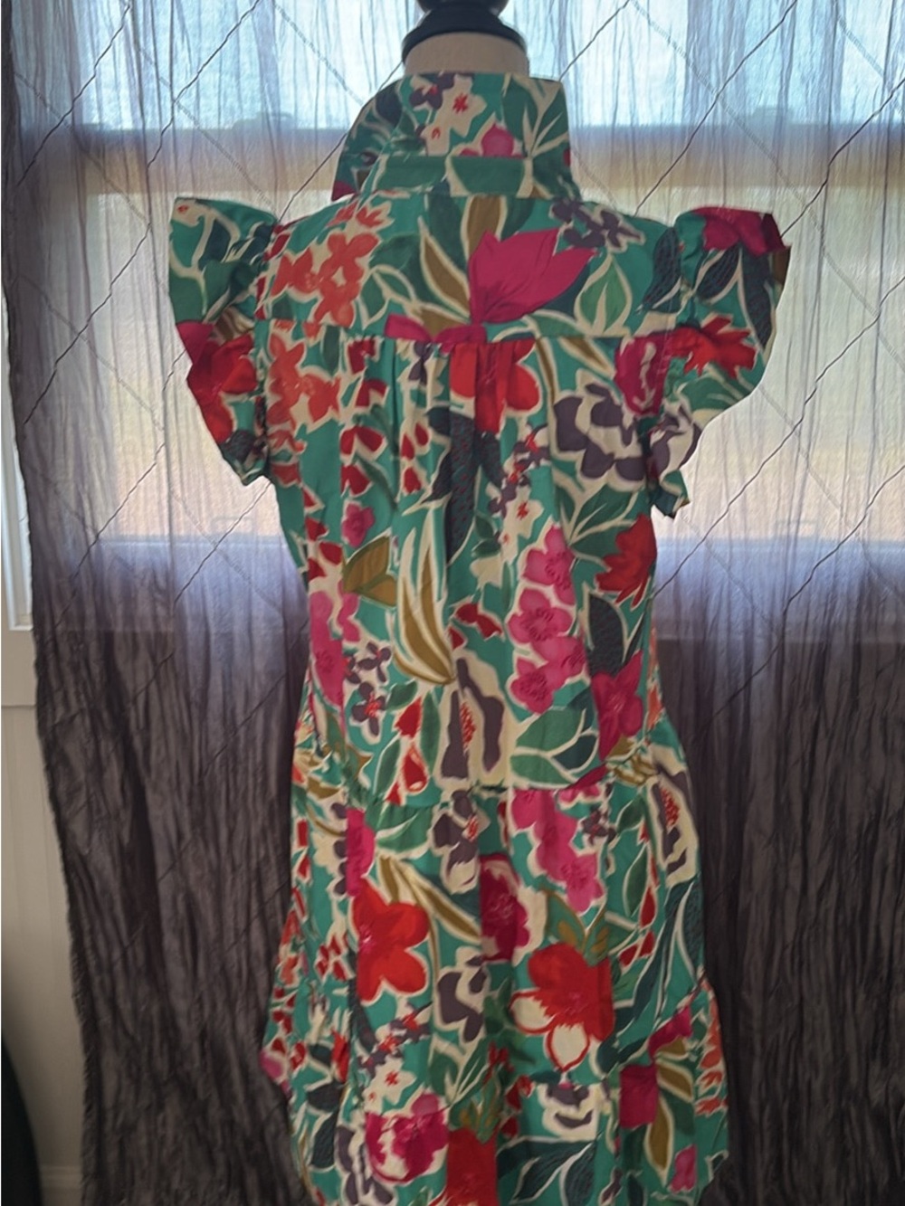Beautiful summer dress, worn once